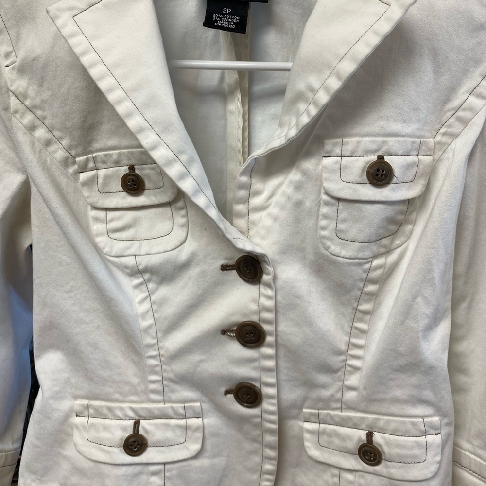 Women’s blazer🤍